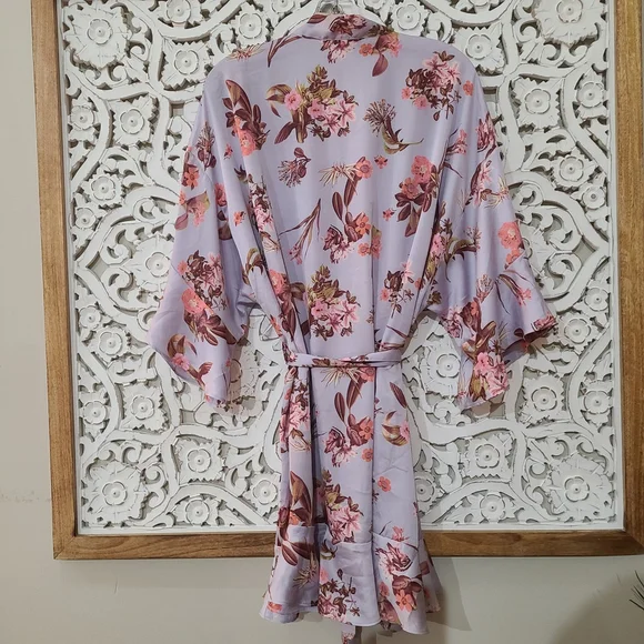 Victoria's Secret Satin Kimono Short Robe Women's Size M/L Purple Floral Lounge - Picture 5 of 9